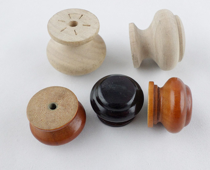 wooden cupboard knobs in all sizes